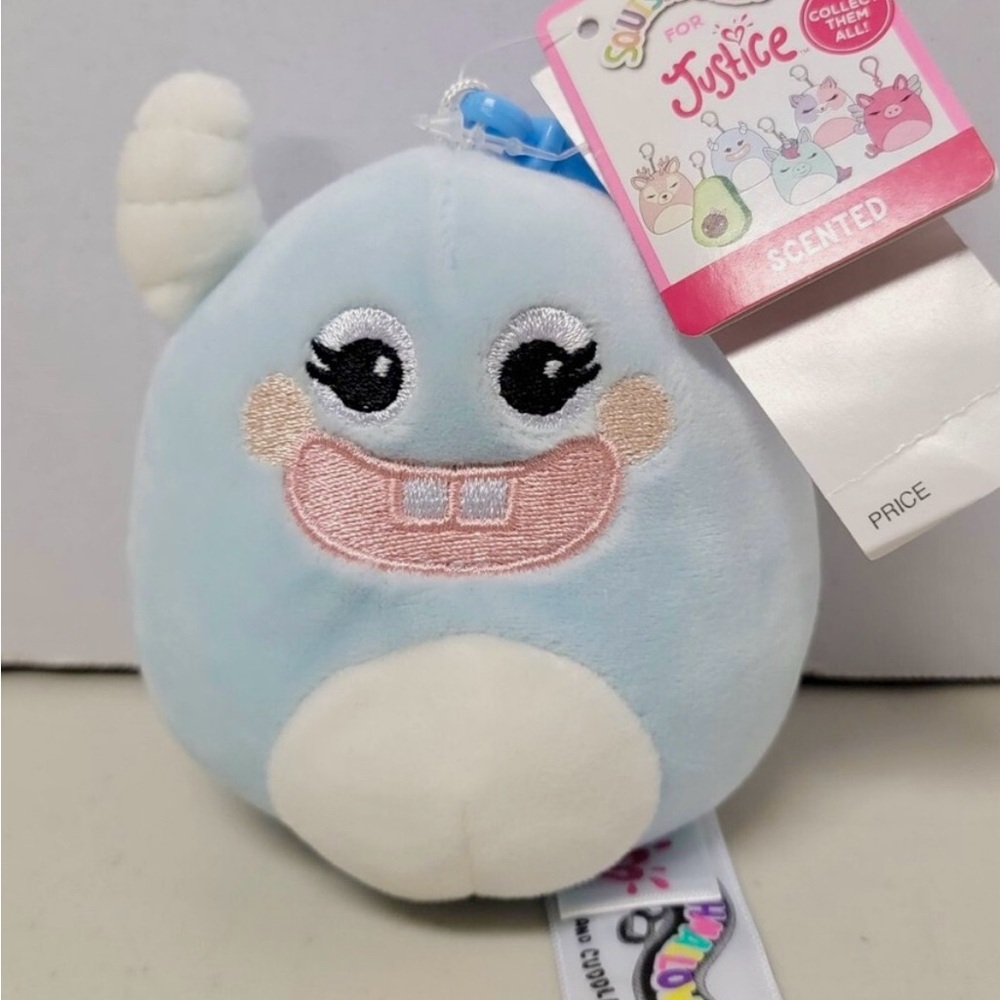Squishmallows for Justice Blue Yeti 3.5" Clip-On Plush Vanilla Scented. Rare New